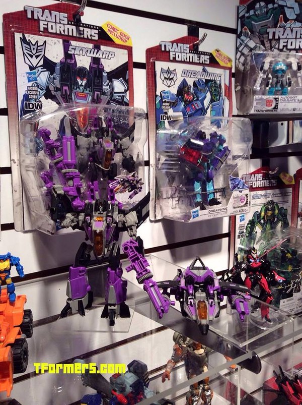 Toy Fair 2014 First Looks At Transformers Showroom Optimus Prime, Grimlock, More Image  (24 of 33)